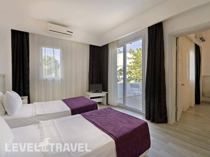 Фотография Charm Beach Hotel (Ex. Malama Beach Hotel)