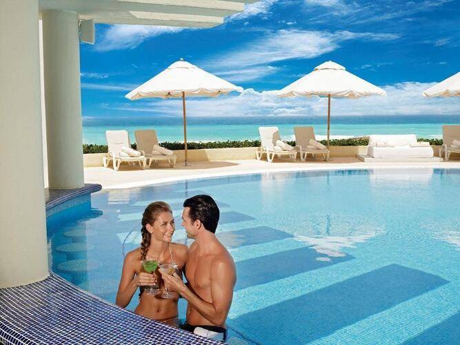 Live Aqua Beach Resort Cancun (Adults Only 18+)