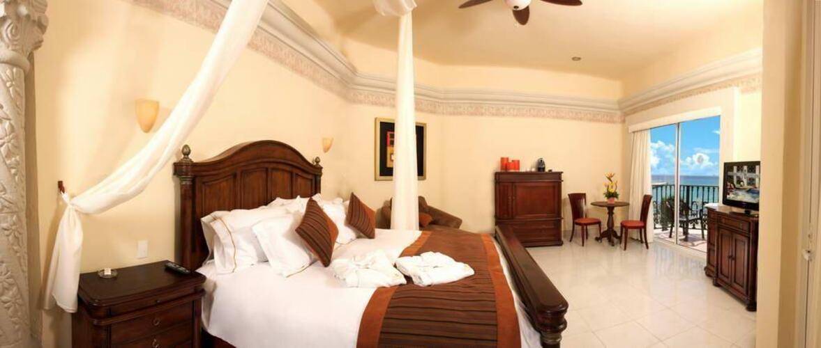 Wyndham Alltra Playa Del Carmen (Adults Only 18+) (Ex. Panama Jack Resort Playa Del Carmen)