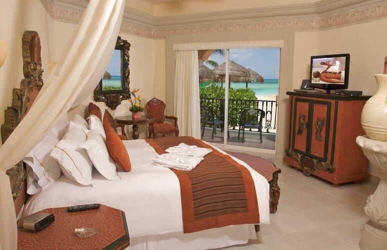 Wyndham Alltra Playa Del Carmen (Adults Only 18+) (Ex. Panama Jack Resort Playa Del Carmen)