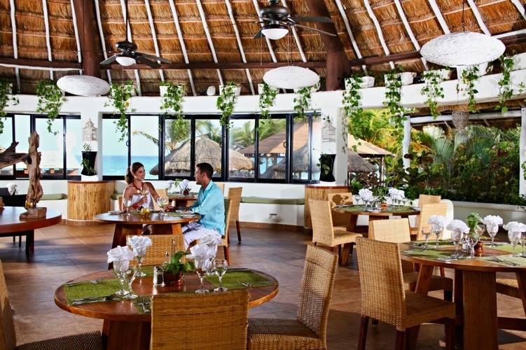Sandos Caracol Eco Resort & Spa