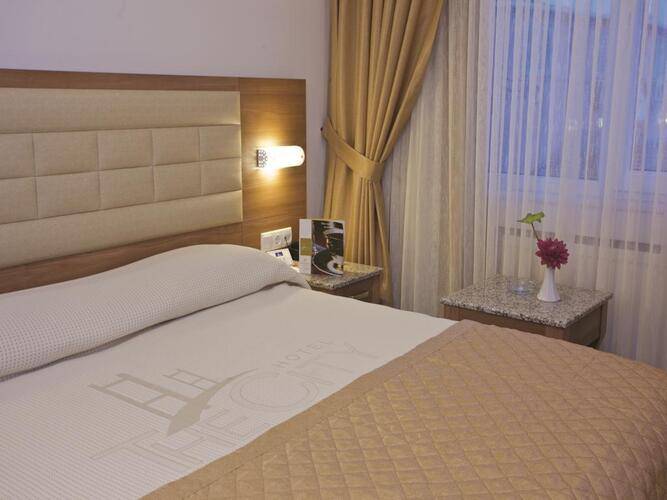 The City Hotel