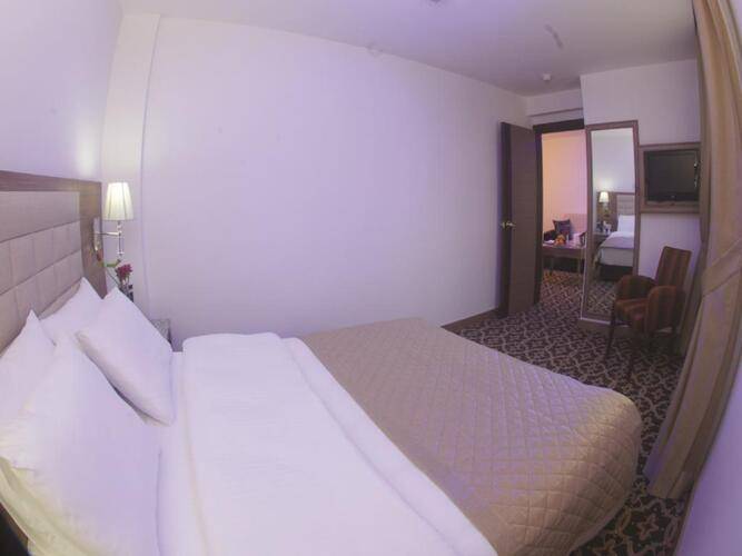 The City Hotel
