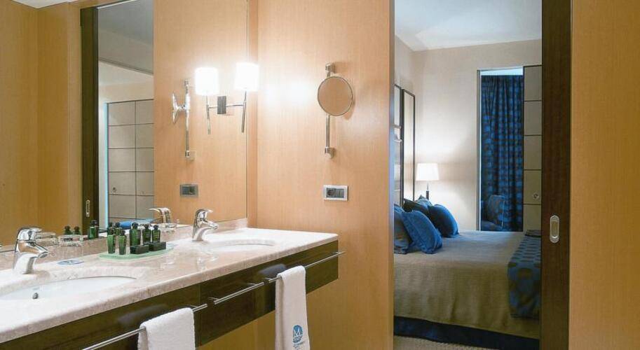 Eurostars Grand Marina Hotel — фото 16