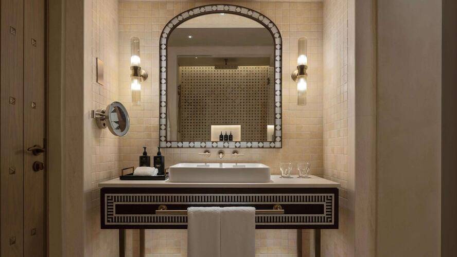 Bab Al Shams Desert Resort & Spa