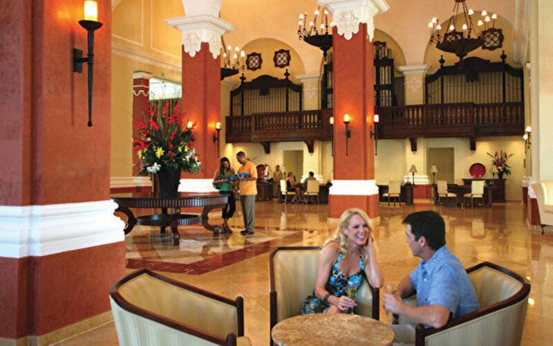 Valentin Imperial Maya (Adults Only 18+)