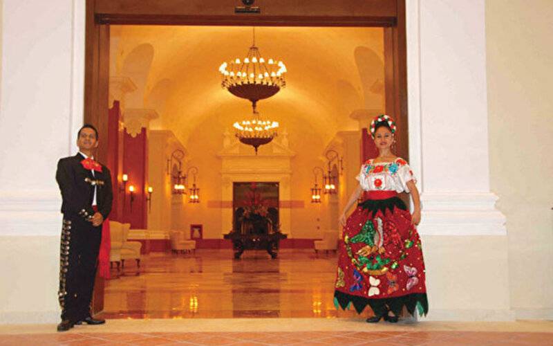 Valentin Imperial Maya (Adults Only 18+)