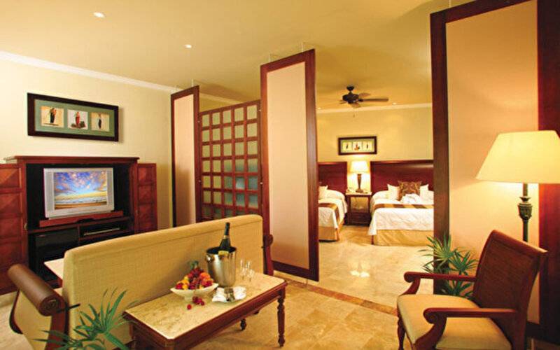 Valentin Imperial Maya (Adults Only 18+)