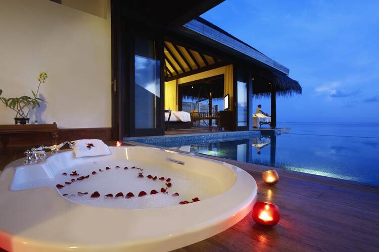 Anantara Kihavah Villas