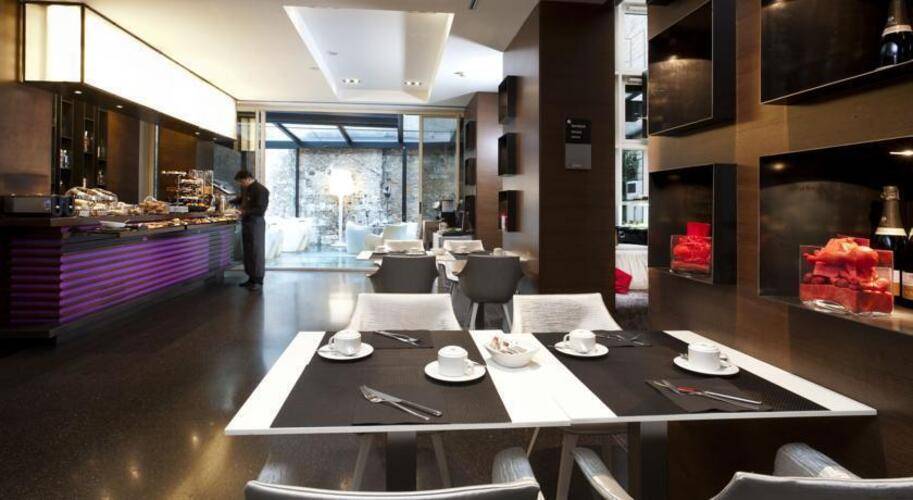 Olivia Plaza Hotel — фото 31