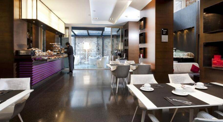 Olivia Plaza Hotel — фото 30