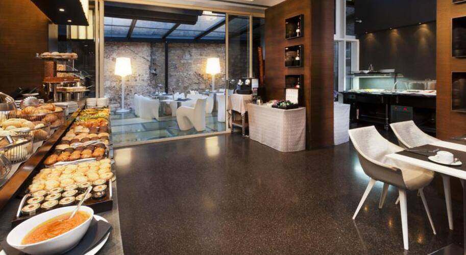 Olivia Plaza Hotel — фото 28