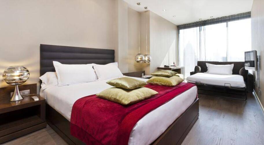 Olivia Plaza Hotel — фото 18