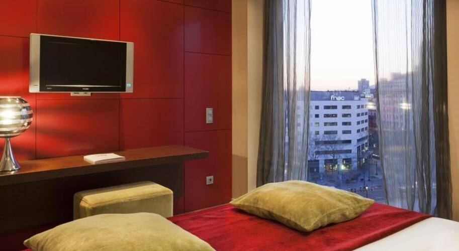 Olivia Plaza Hotel — фото 23