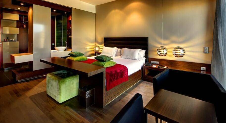 Olivia Plaza Hotel — фото 24