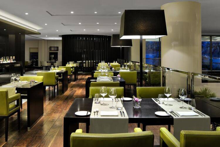 Pullman Dubai Deira City Center Residence