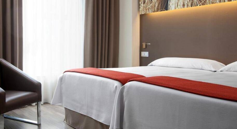 Nh Diagonal Center Hotel — фото 11