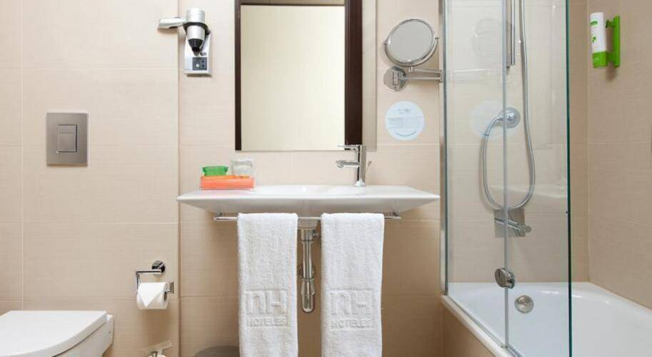 Nh Diagonal Center Hotel — фото 12