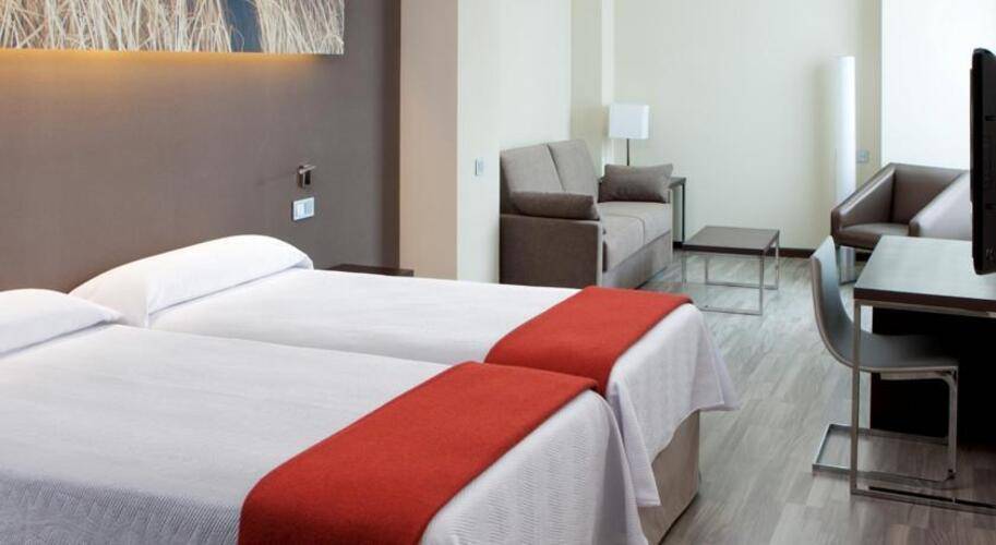 Nh Diagonal Center Hotel — фото 3