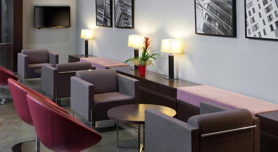 Nh Diagonal Center Hotel — фото 18