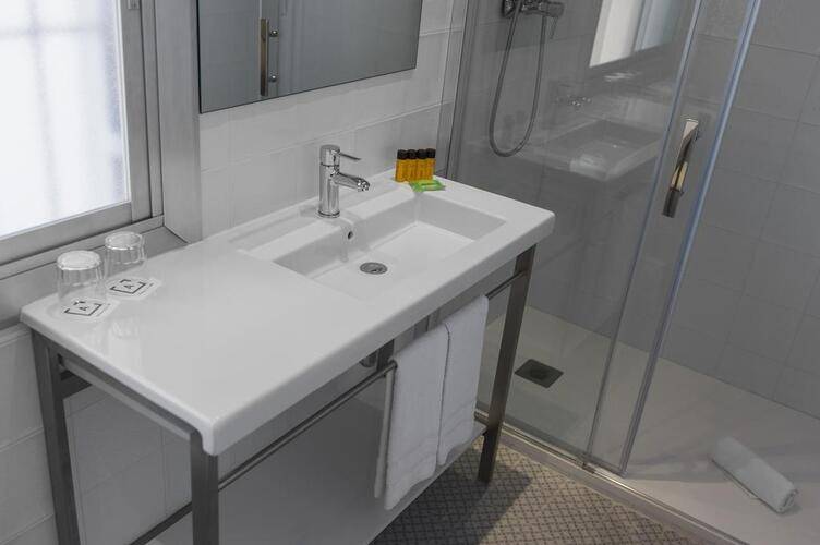 Atiram Meson Castilla — фото 7