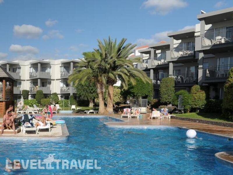 Фотография Apartamentos Hg Tenerife Sur