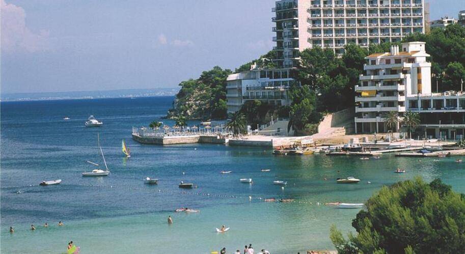 Alua Hawaii Mallorca And Suites