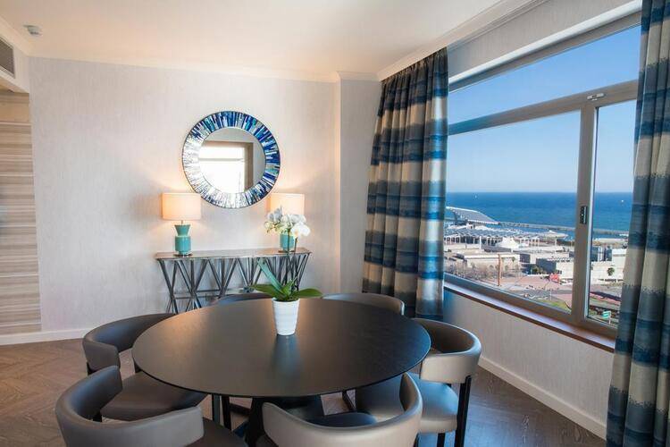 Hilton Diagonal Mar Barcelona Hotel — фото 31