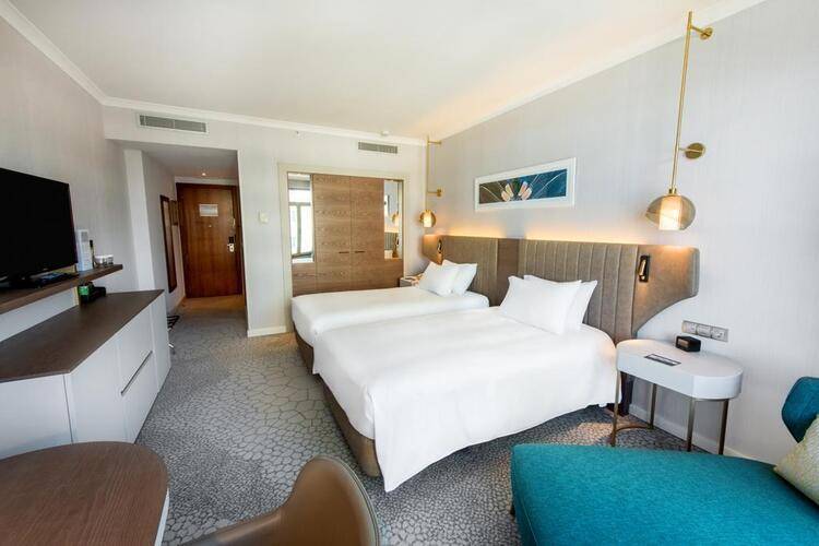 Hilton Diagonal Mar Barcelona Hotel — фото 43