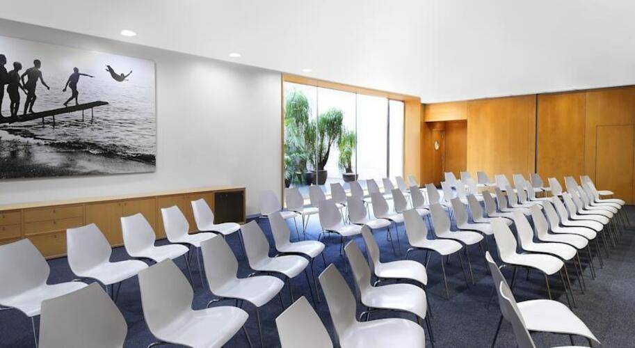 Four Point By Sheraton Barcelona Diagonal — фото 15