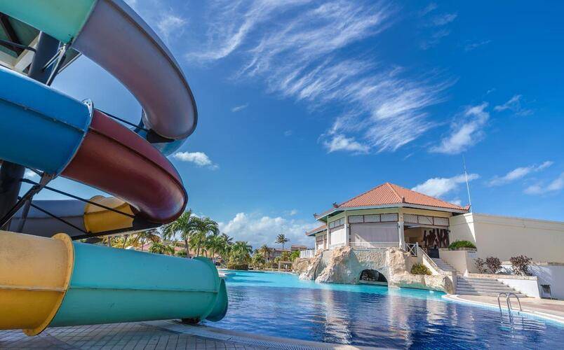 Resonance Varadero (Adults Only 18+) (Resonance Blu & Resonance Musique)