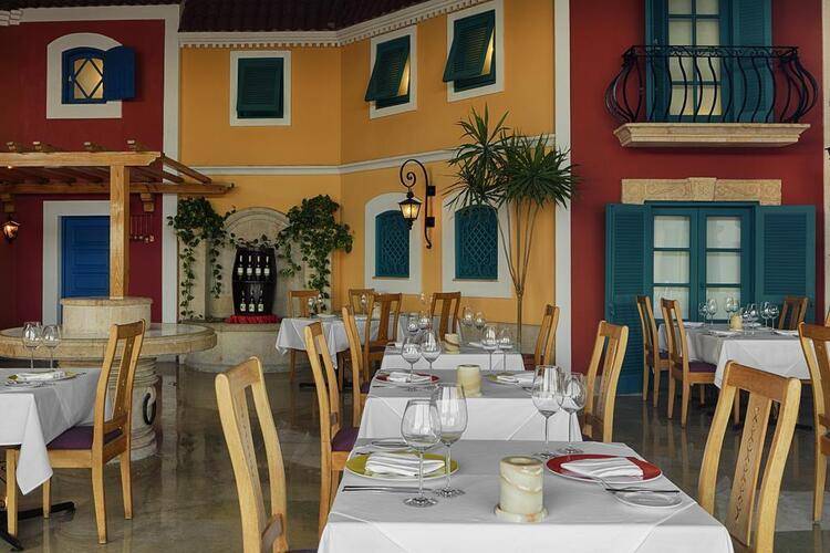 Sheraton Sharm Hotel Resort Villas & Spa