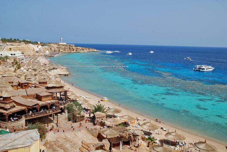 Faraana Reef Resort