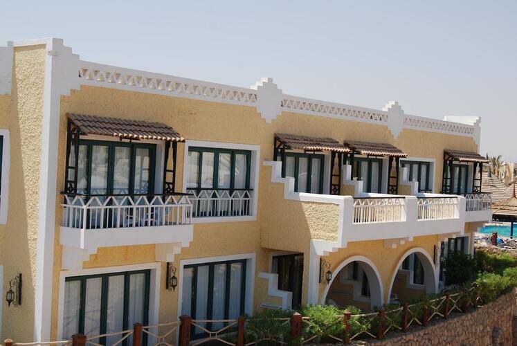 Faraana Reef Resort