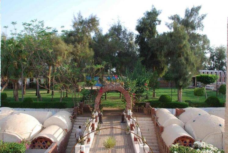 Amar Sina Hotel