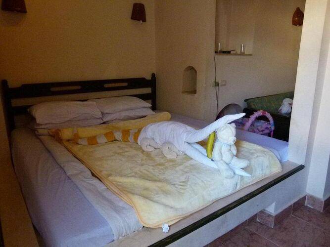 Amar Sina Hotel