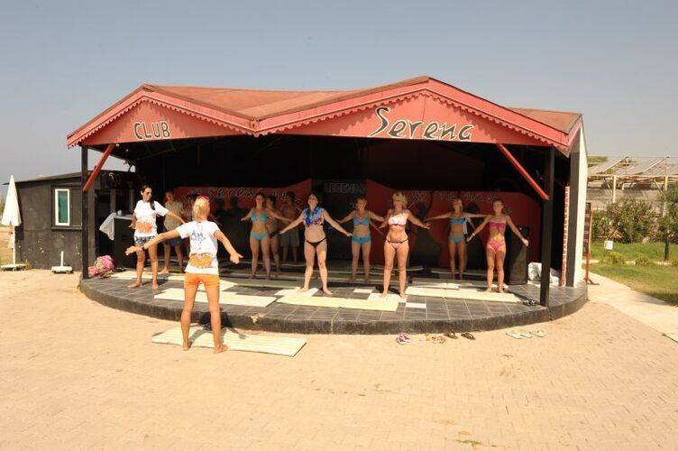 Club Serena Beach Hotel