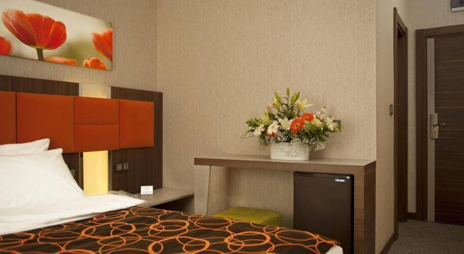 Birbey Hotel