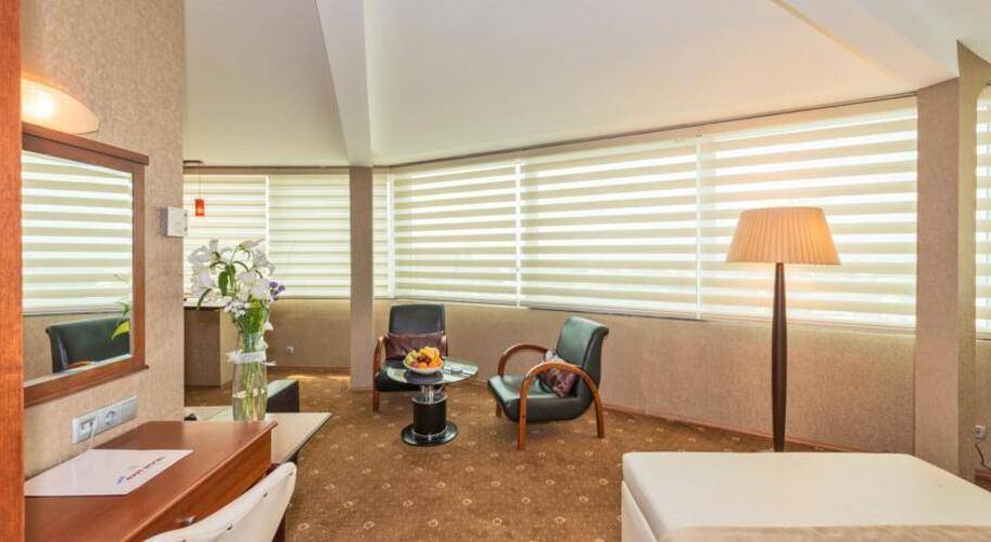 Vatan Asur Hotel
