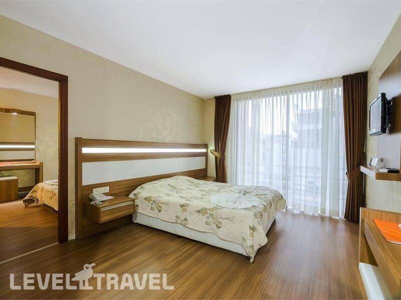 Фотография Santa Marina Hotel