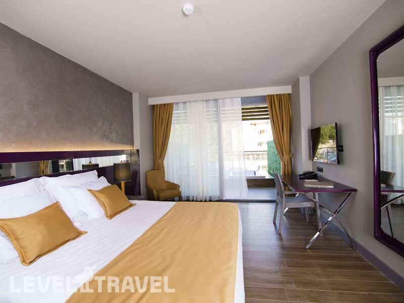 Фотография Mirage World Hotel