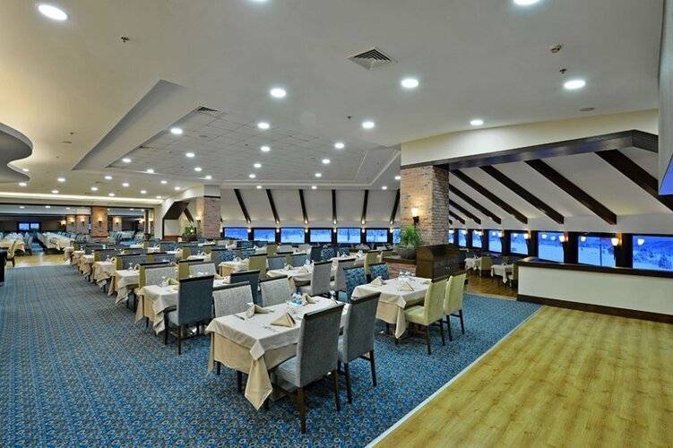 Karinna Hotel Convention & Spa