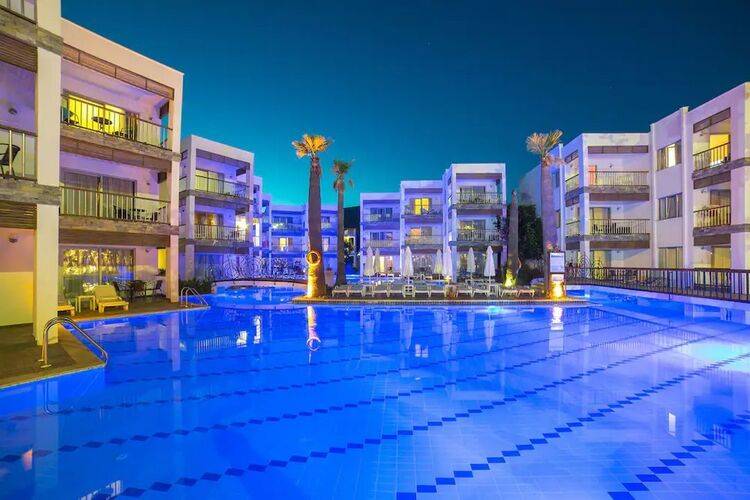 Palmet Family Bianco Hotel