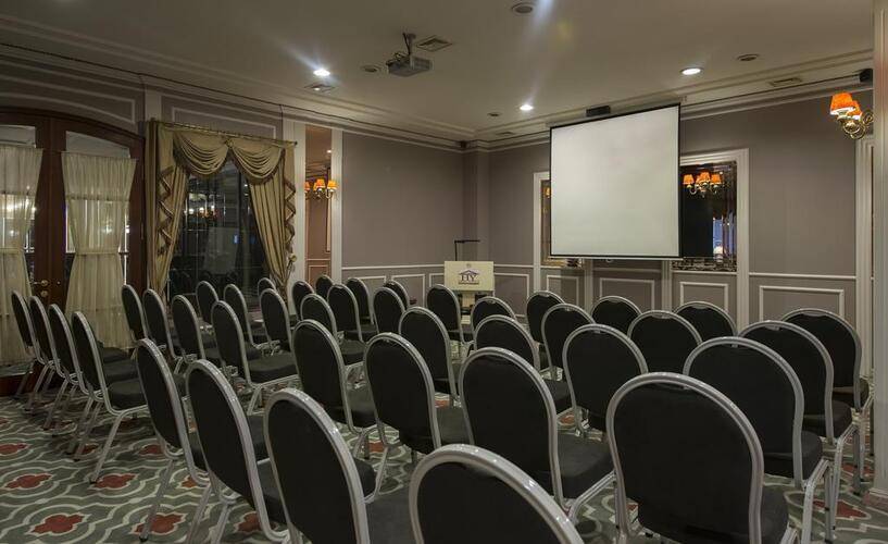 Yigitalp Hotel