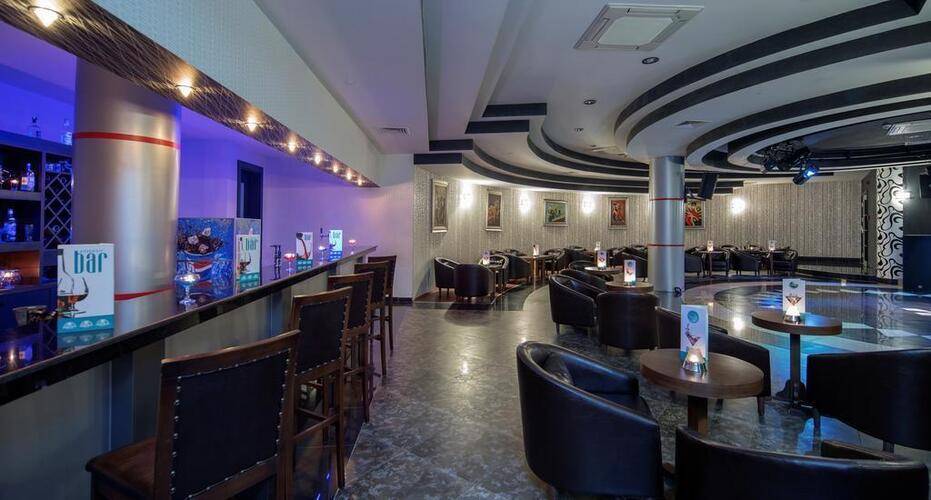 Alba Royal Hotel (Adults Only 16+)