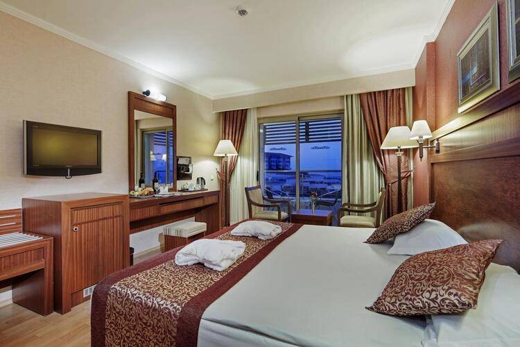 Alba Royal Hotel (Adults Only 16+)