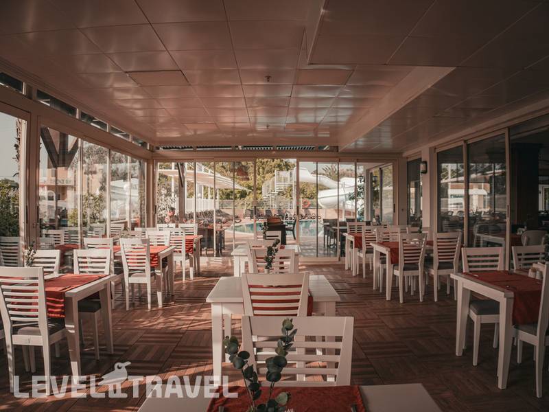 Фотография Adella Side Hotel (Ex. Holiday City Hotel)