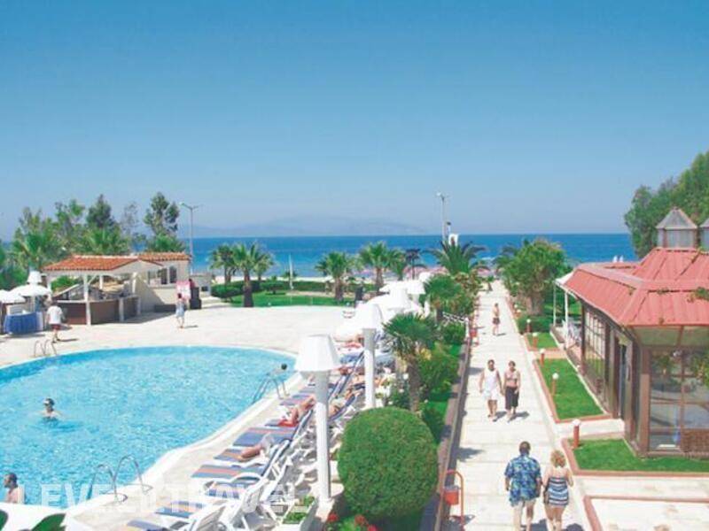 Фотография Club Mersin Beach Hotel