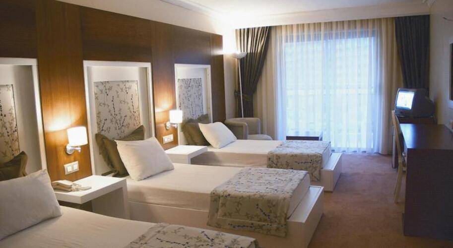 Sentinus Beach Hotel