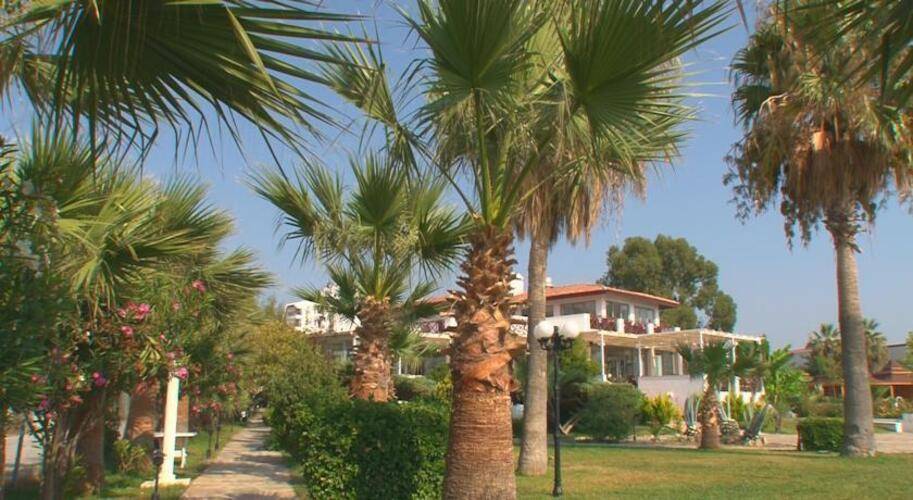 Sentinus Beach Hotel